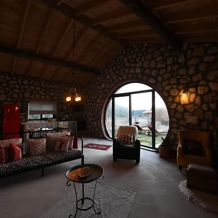 Villa Havuzlu Jakuzili Luex Tas Village