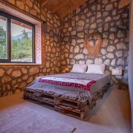 Villa Havuzlu Jakuzili Luex Tas Village